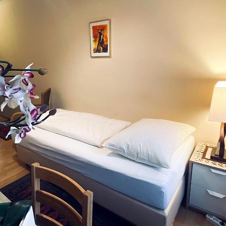 Pension Hotel Mariahilf Wien Exteriör bild