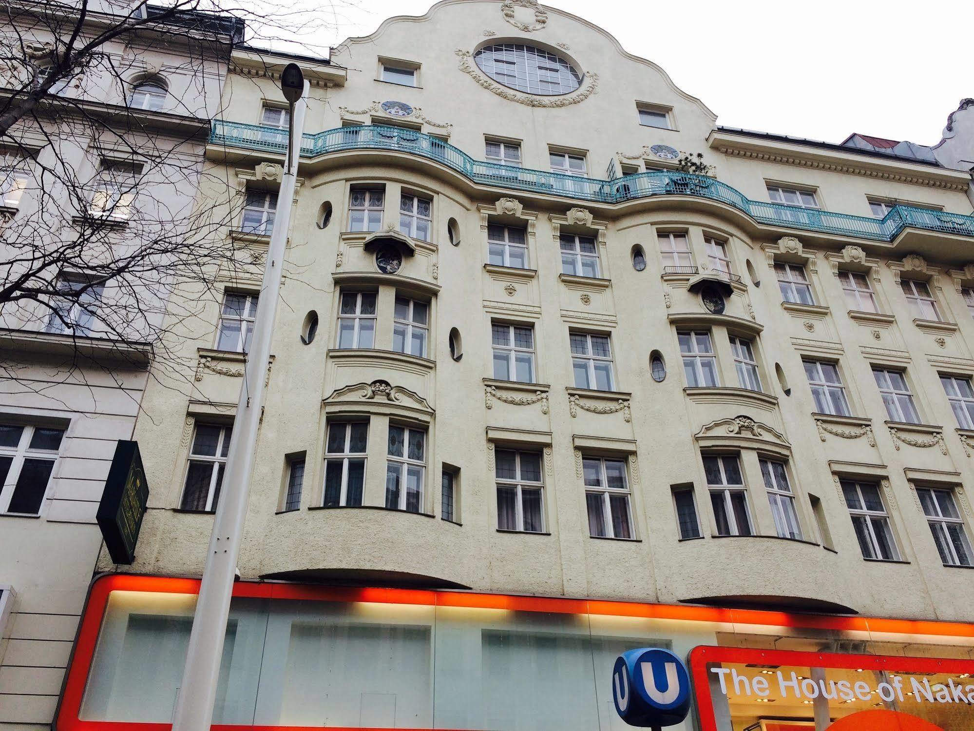 Pension Hotel Mariahilf Wien Exteriör bild